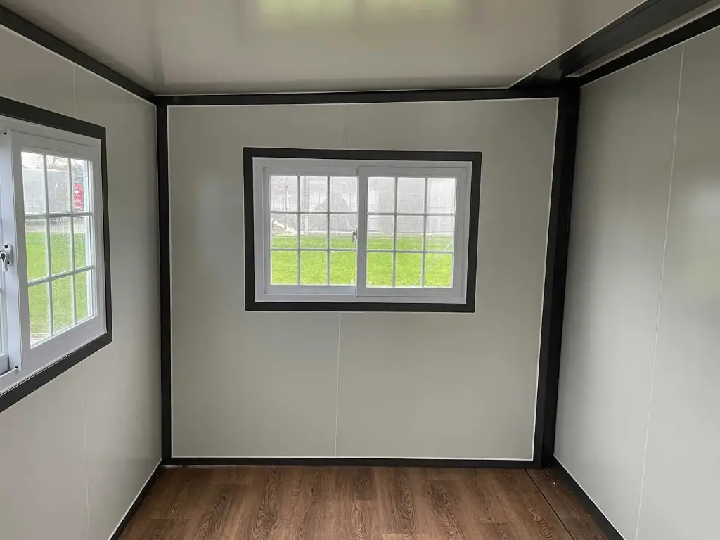 tiny house - image 2