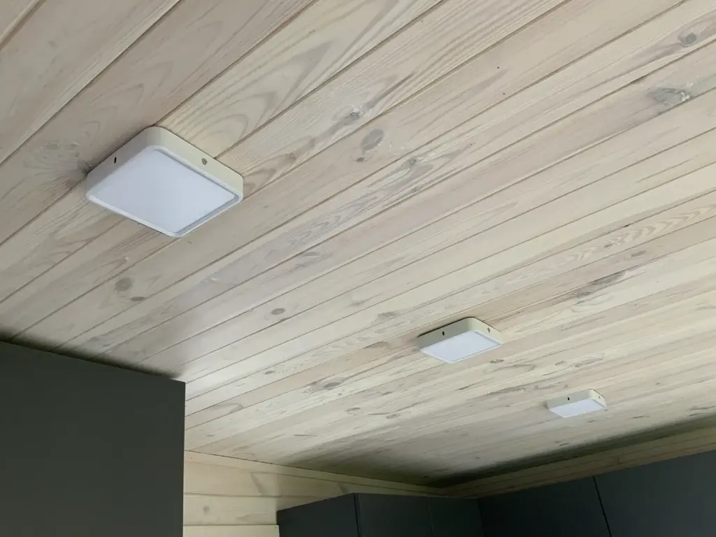 mobile home - image 30