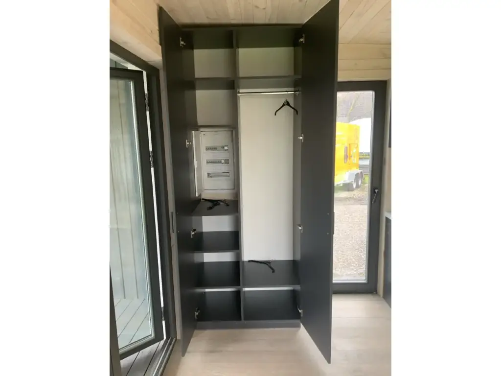 mobile home - image 14