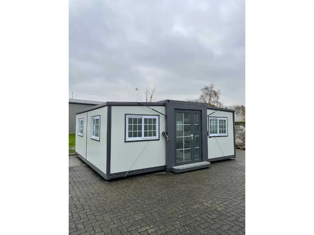 tiny house - image 19