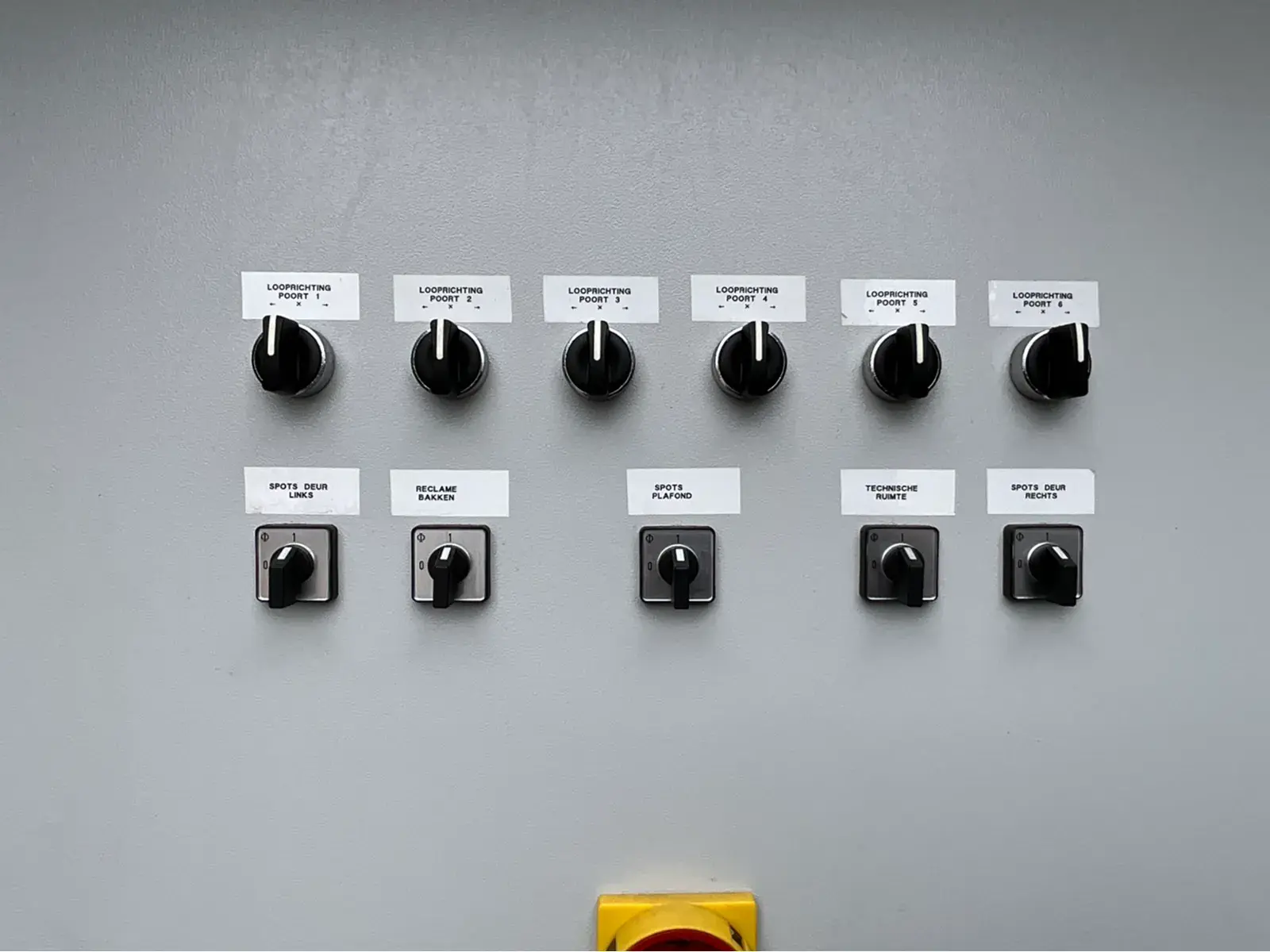 crga.0002 event access control unit (used) watch the video - image 14