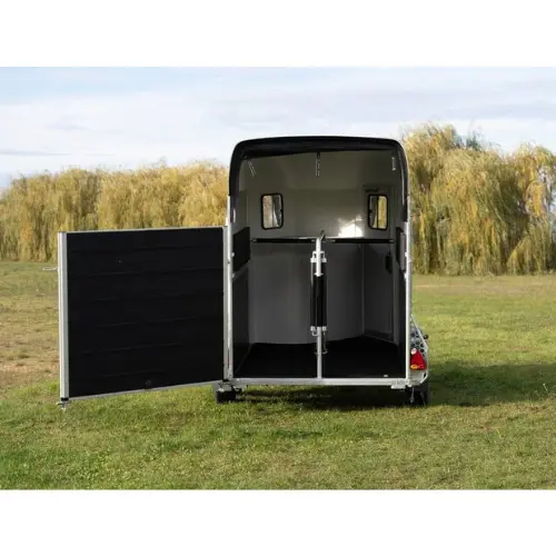 horse van – freedom horse – gold origins aluminum - image 5