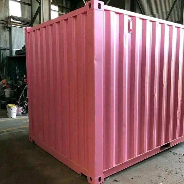 10 ft pink container with roll‑up door - image 3