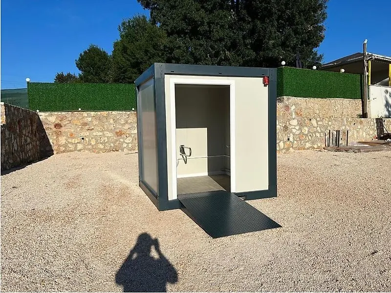 toilet container for disabled people - image 10