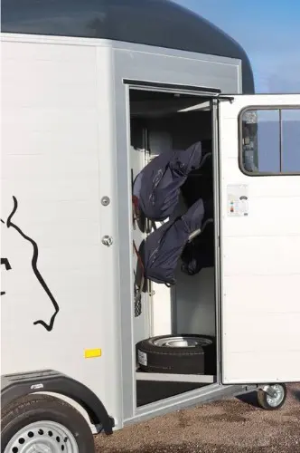 horsebox – freedom horse – luxury touring jumping – - image 7