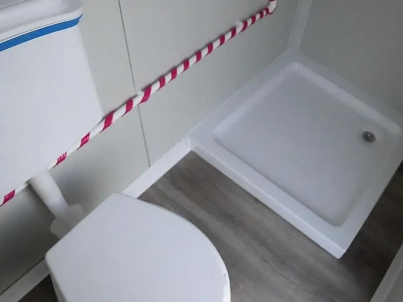 sanitary container - image 6