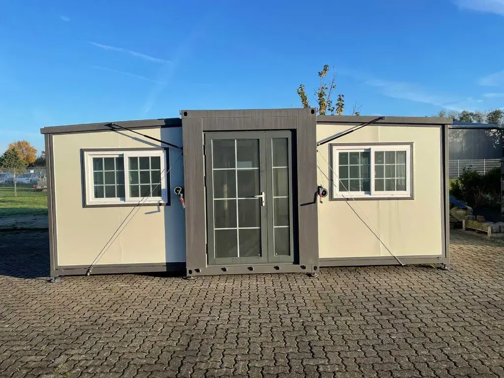 tiny house - image 21