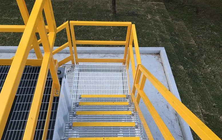 mobile confined space training container - image 12