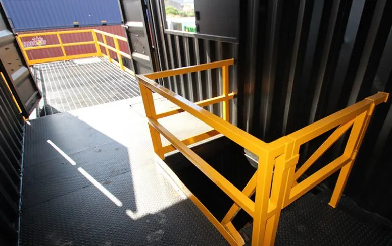 mobile confined space training container - image 9
