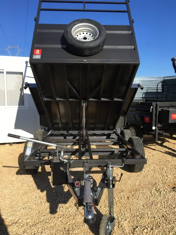 hydraulic tipping trailer - image 6