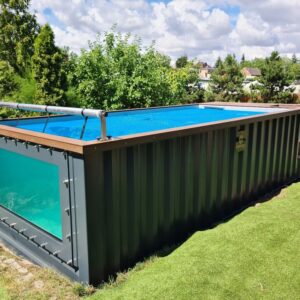 container pool - image 13